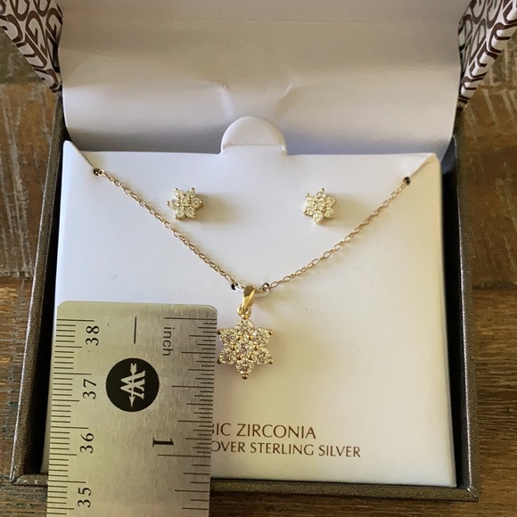 Cubic Zirconia 18K Gold Over Sterling Silver Flower Set - Picture 6 of 9